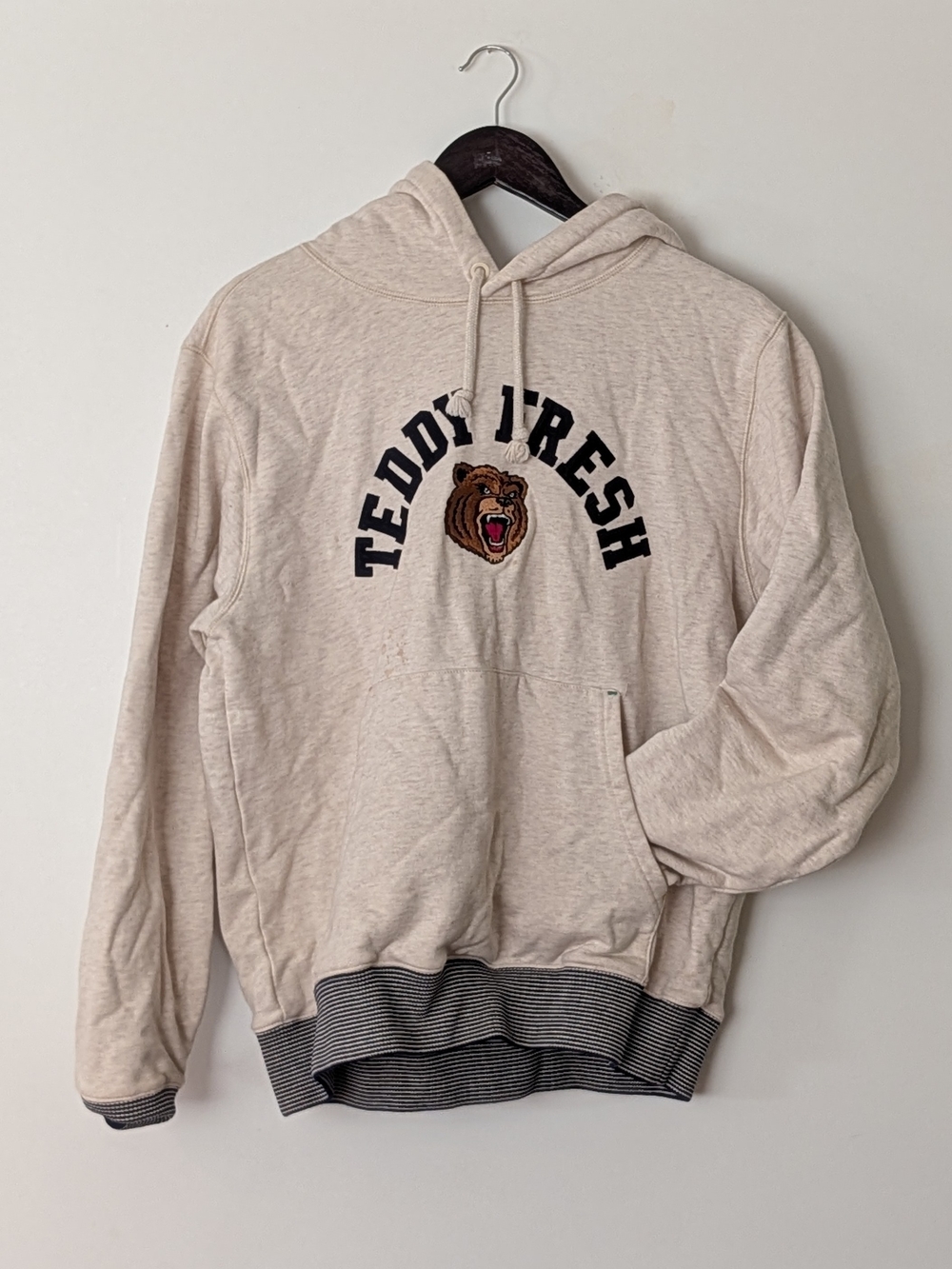Teddy Fresh Men’s Cream Hooded Sweatshirt with Bear Logo